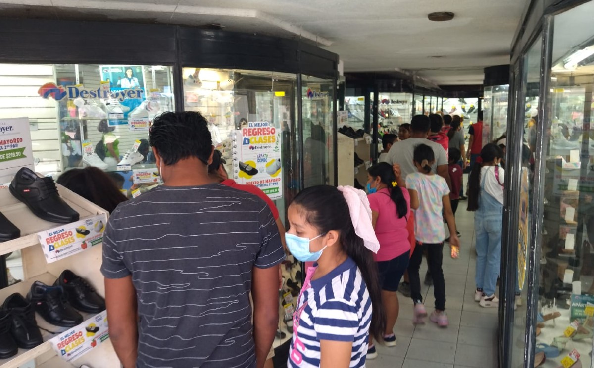 El regreso a clases dejó al comercio de Tamaulipas 2 mil millones de pesos en ventas. | Foto: Pablo Reyes