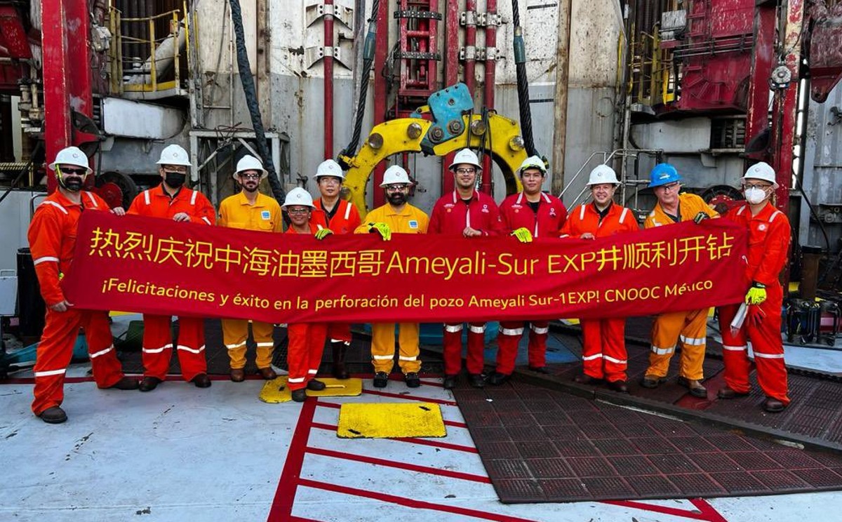 Representantes de Cnooc, CHN y ASEA acudieron al arranque de la perforación del pozo en el Golfo de México.