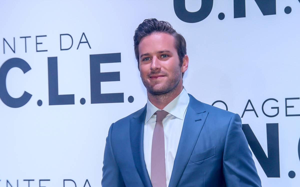 Armie Hammer se ve en el ojo del huracán debido a los escándalos de abuso sexual que hay en su contra| Shutterstock