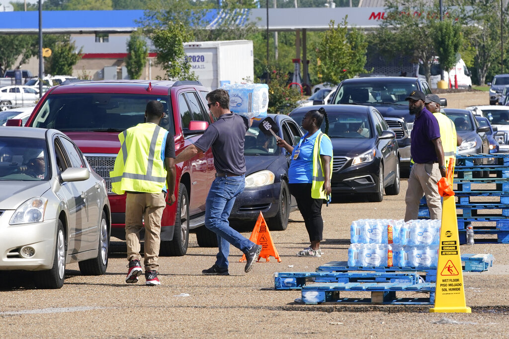 La ciudad de Jackson ya enfrentaba una crisis de agua antes de la falla de esta semana. (AP)