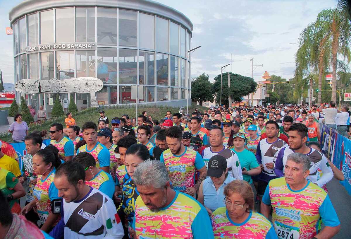 Al finalizar la carrera se rifarán más 100 mil pesos en premios. (Manuel Guadarrama)