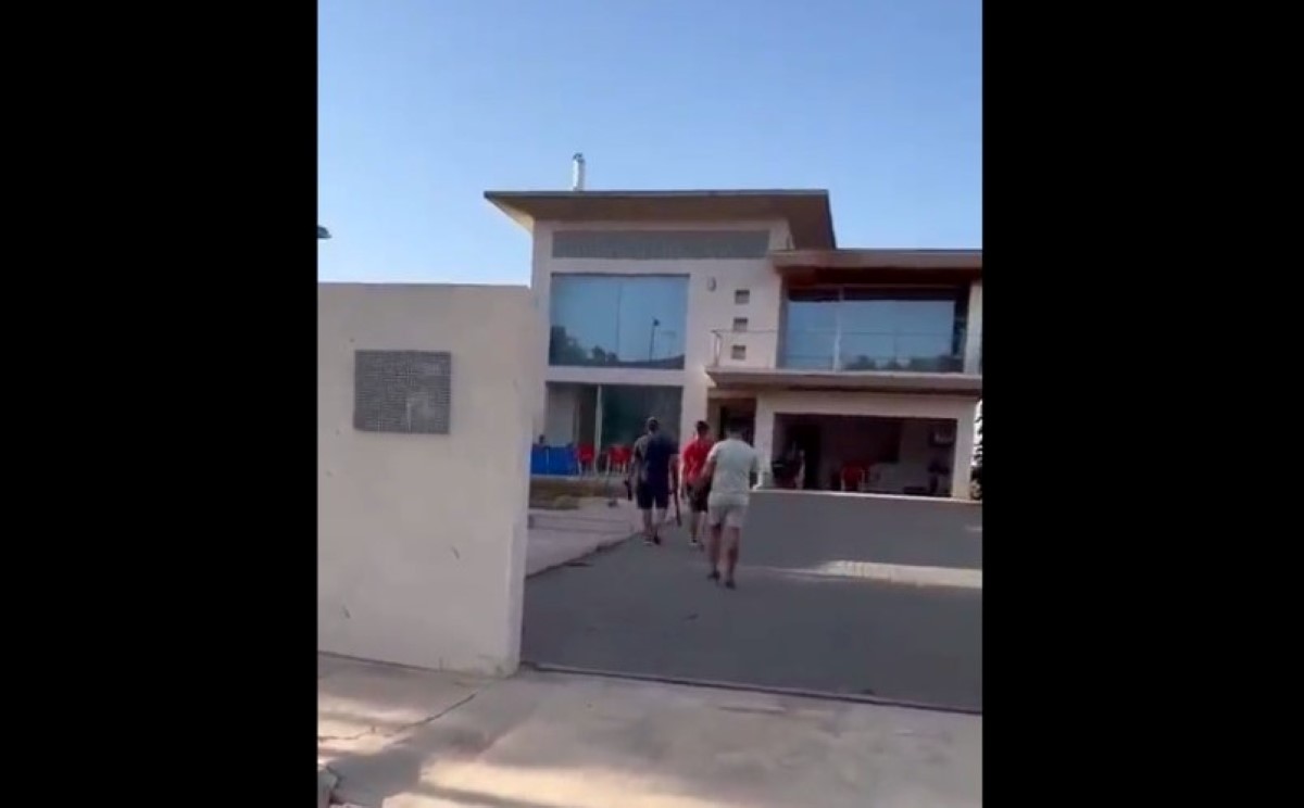 La casa fue invadida por una familia. | Especial