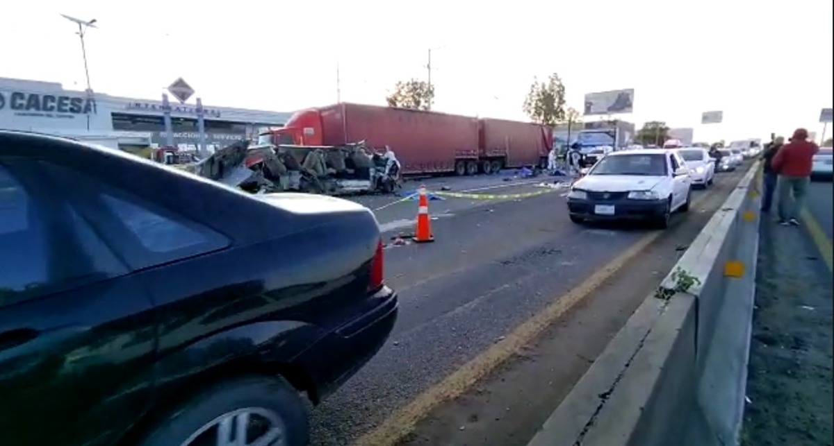 Accidente en la carretera León-Silao deja 7 muertos