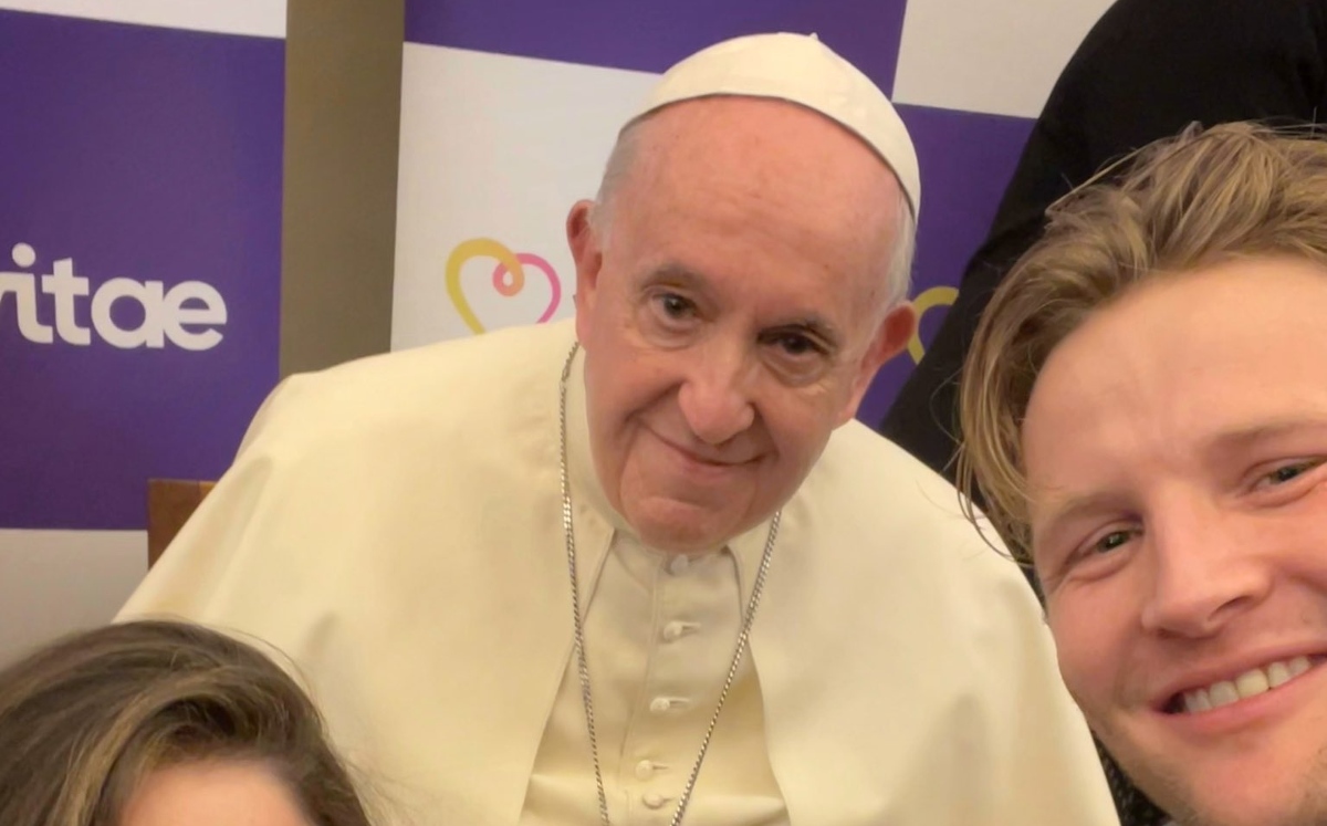Alexander Acha se reunió con el Papa Francisco en el Vaticano