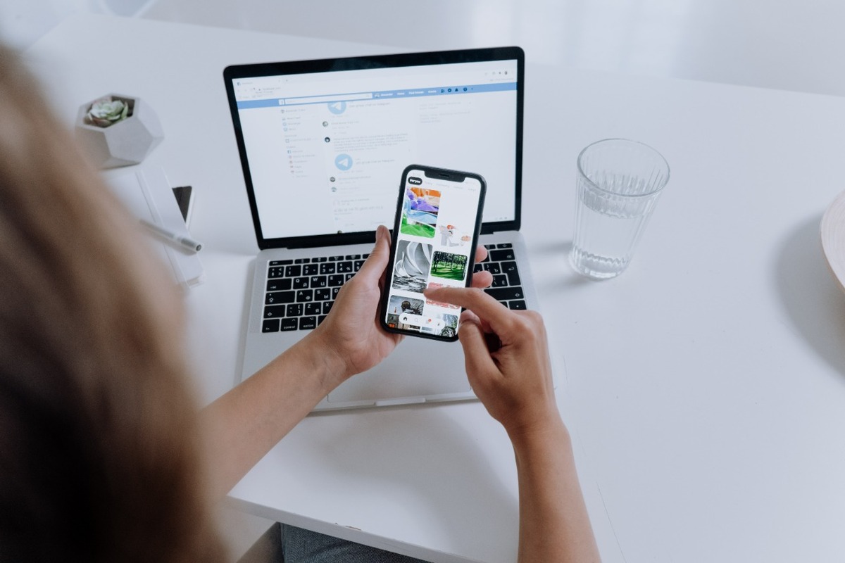 Bloques de espectro para servicios de telefonía e internet móviles. (Foto: Especial)