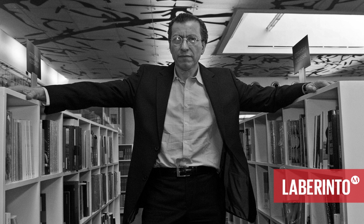 Víctor Manuel Mendiola, poeta y ensayista mexicano. (Foto: Jesús Quintanar)