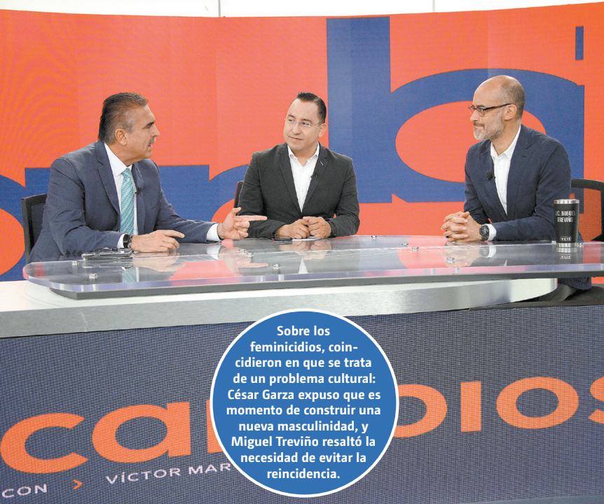 Los alcaldes de Apodaca (izq.) y San Pedro (der.) expusieron sus proyectos de seguridad. L. Rocha