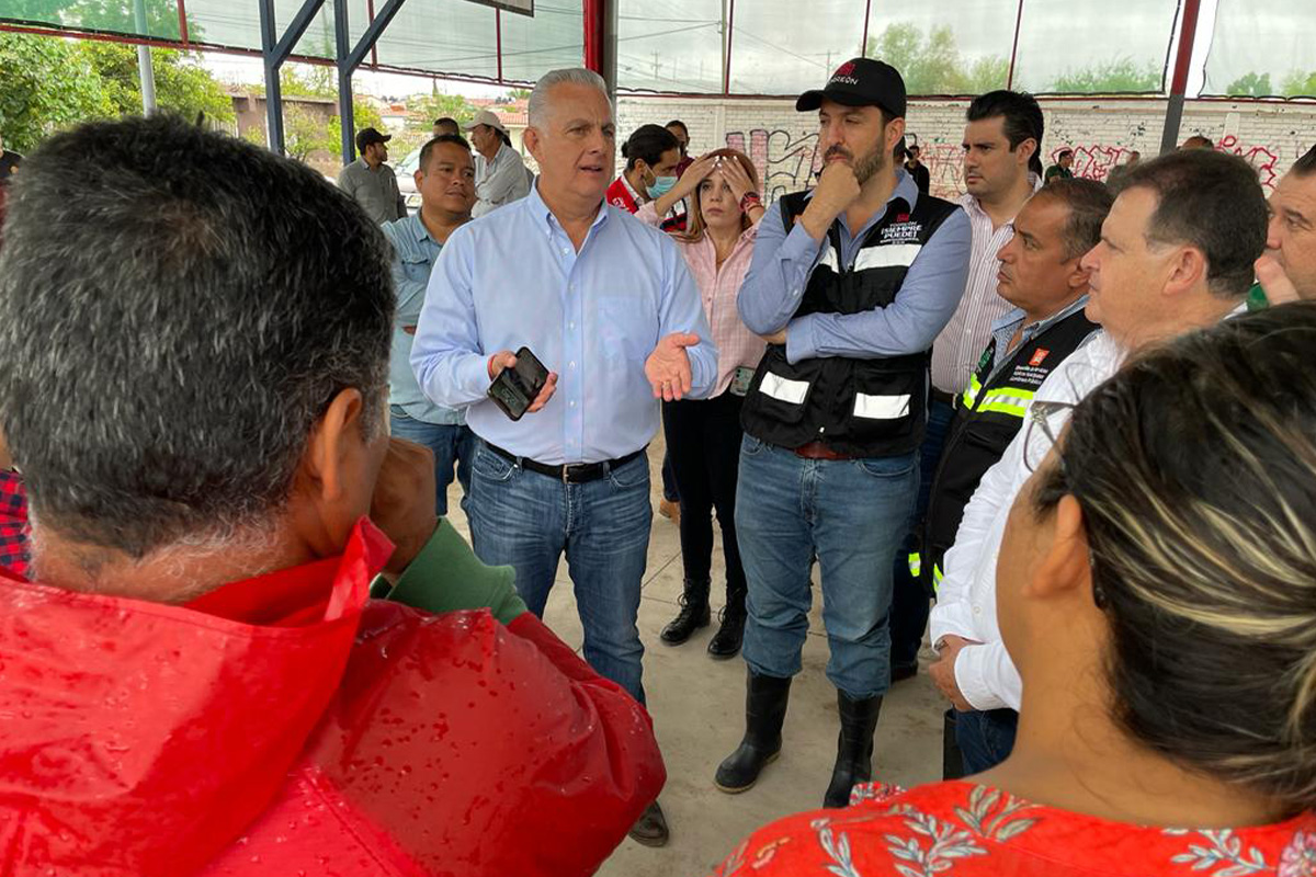 Alcalde supervisa trabajos en los sectores afectados por las lluvias en Torreón. | Especial