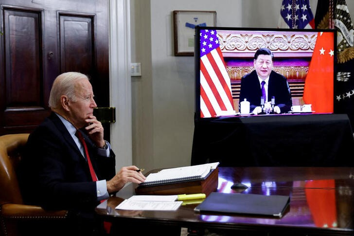 Biden y Xi Jinping sólo se han reunido de forma virtual. (Reuters / Archivo)