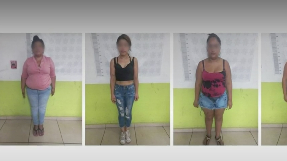 En Colima, detienen a 5 mujeres por posesión de armas