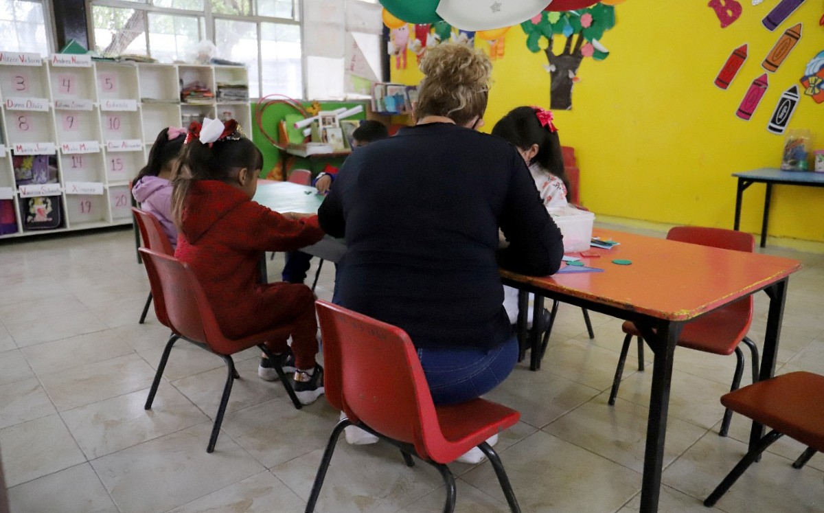 El paro laboral que mantienen mil 972 docentes y administrativos. (Rolando Riestra)