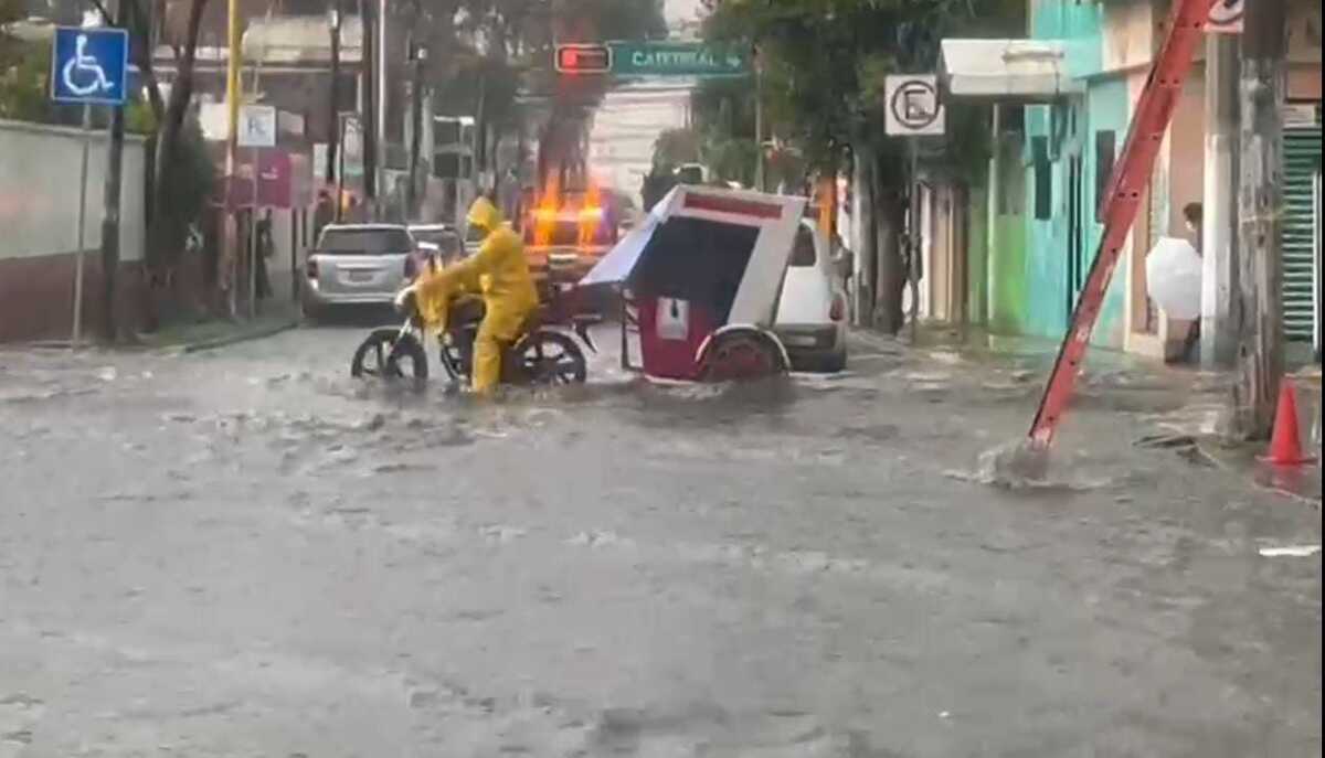 "Reportaron inundaciones de hasta 80 centímetros" | Especial.