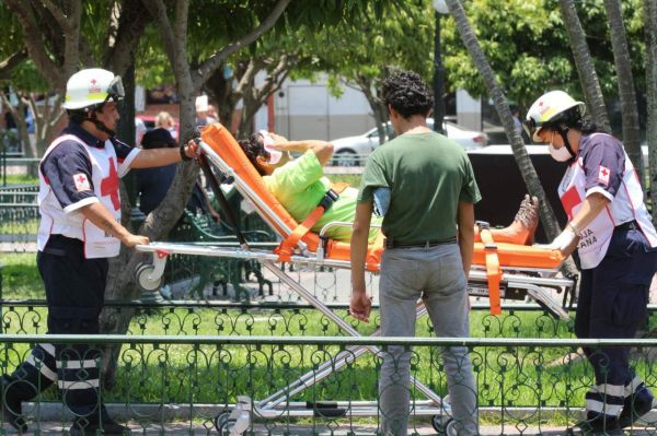 Seis de los 959 casos de golpes de calor registrados a nivel na- cional ocurrieron en Nuevo León. ESPECIAL