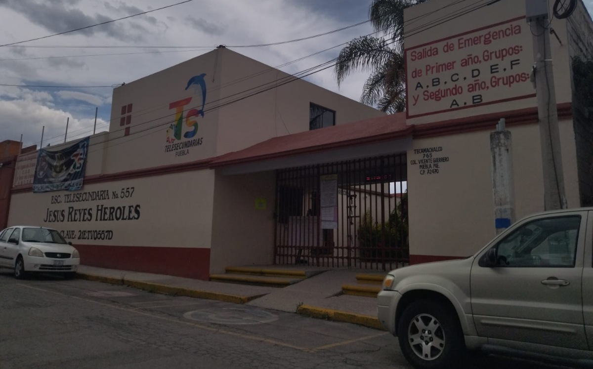 Presentan padres de familia más de 60 quejas por cobro de cuotas voluntarias: SEP | Jaime Zambrano