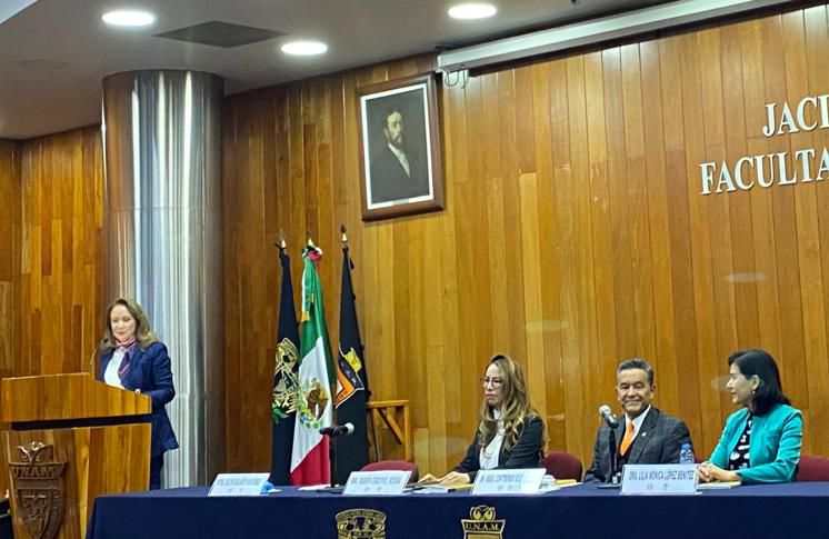 Yasmin Esquivel, ministra de la Suprema Corte de Justicia de la Nación, durante la presentación de un libro en la UNAM. (Especial)