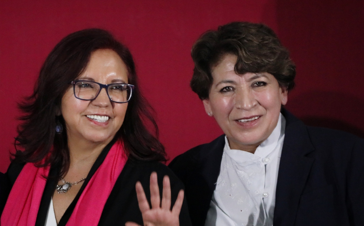 Leticia Ramírez junto a la ex secertaria de Eduacación, Delfina Gómez. | Cuartoscuro