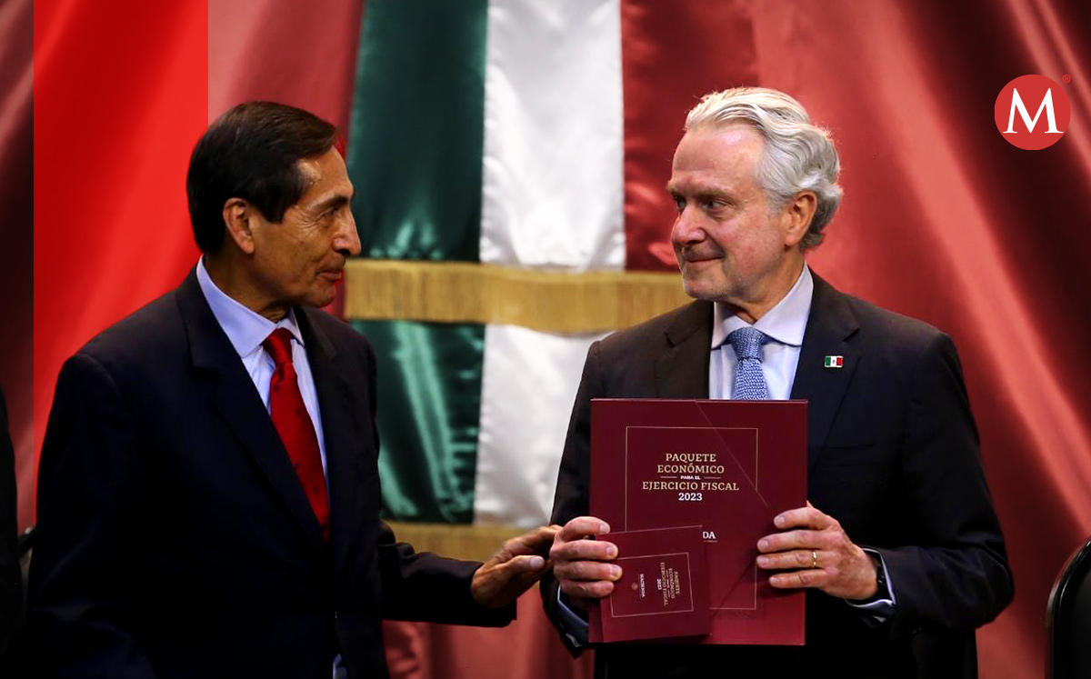 El secretario de Hacienda, Rogelio Ramírez de la O, y el presidente de la Cámara de Diputados, Santiago Creel. (Foto: Octavio Hoyos)