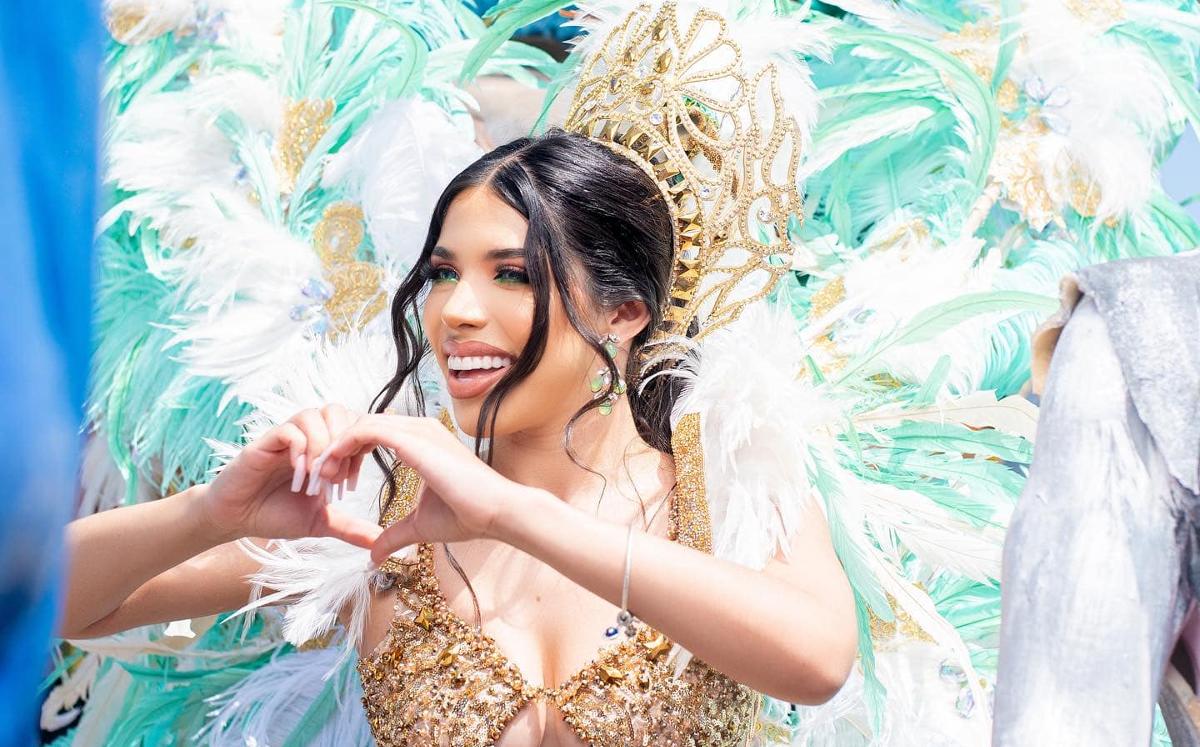 Yeri Mua, reina del carnaval de Veracruz | Facebook
