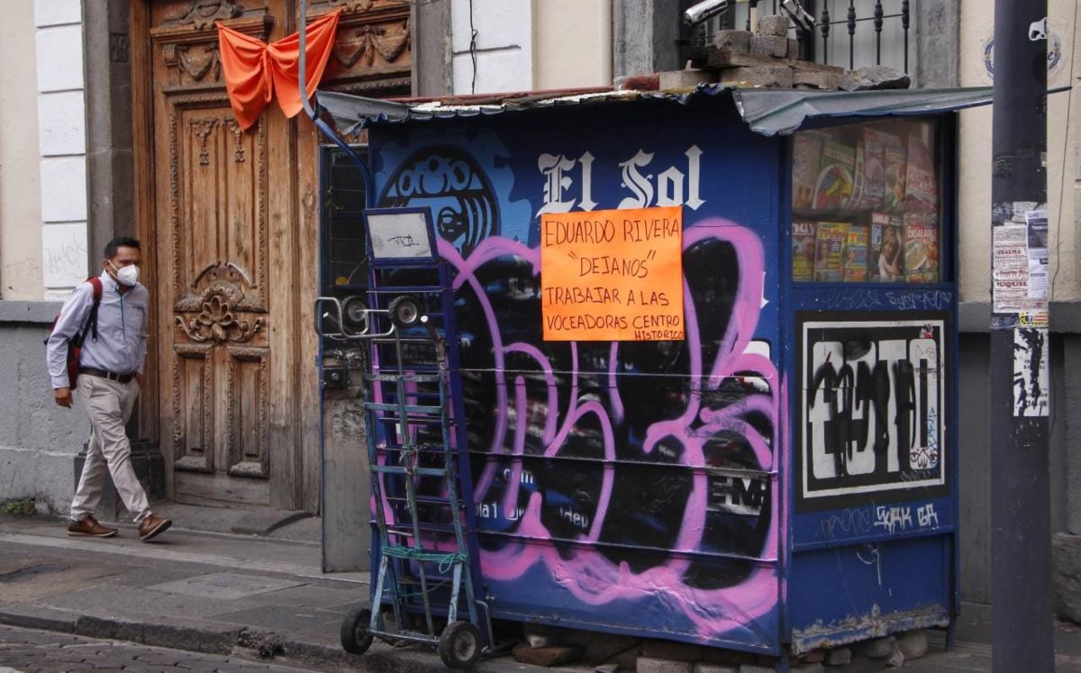 Casetas de periódicos en Puebla | Melanie Torres