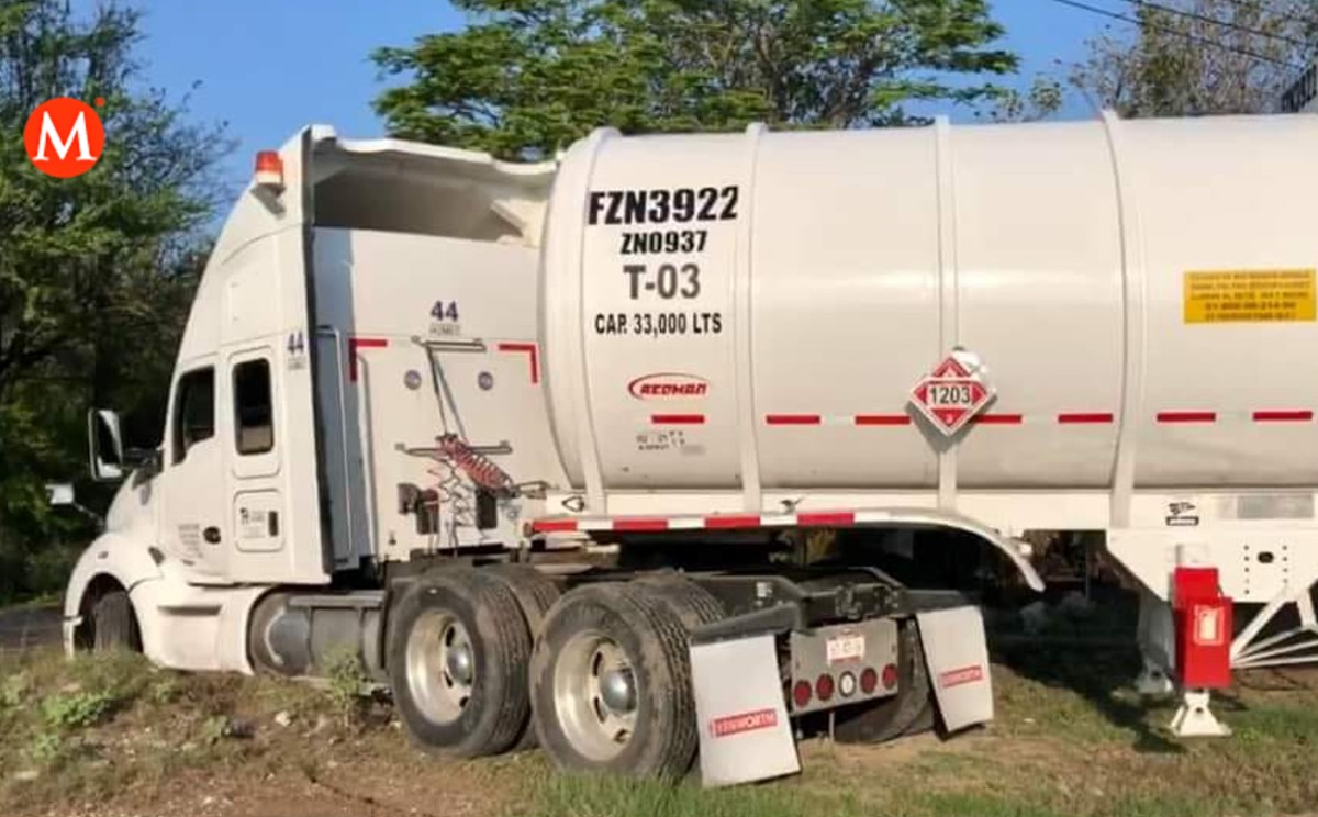 Detienen a chofer tras accidente en carretera Victoria-Monterrey