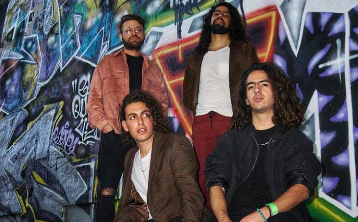 "Fresco, alegre y bailable, así es Ixtabaay" | Foto: Instagram Ixtaabay.