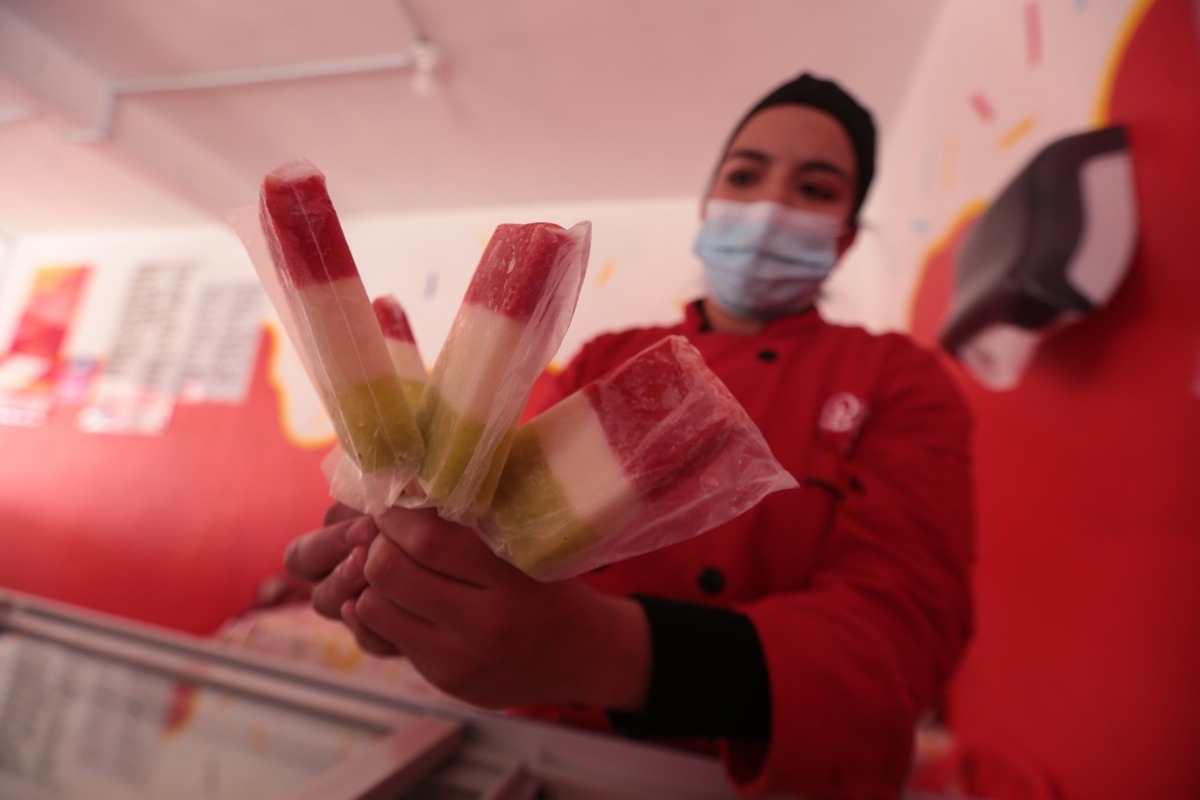 "Paletas tricolor en la Heladería Bernal de Toluca" | Tania Contreras.