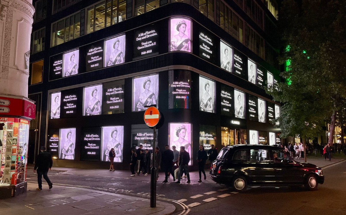 En Oxford Street, por ejemplo, destaca Flannels, una tienda que ofrece ropa, zapatos y accesorios de lujo. | José Antonio Belmont
