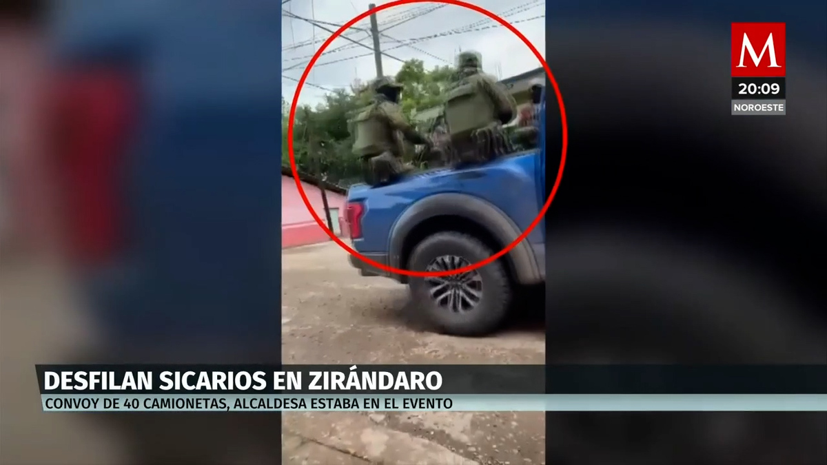 40 camionetas protagonizan una cabalgata de sicarios en Zirándaro