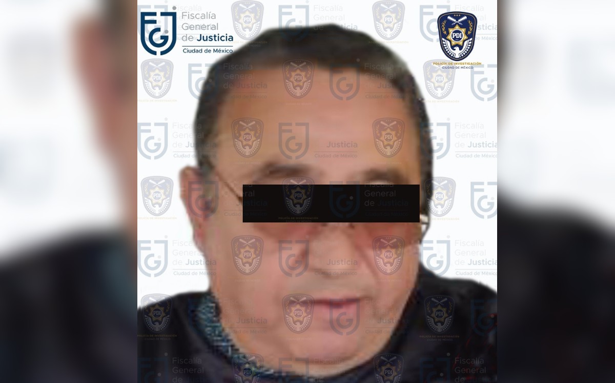 El Yiyo es persona de confianza del dueño del bar y encargado de la administración de un panteón. | Especial