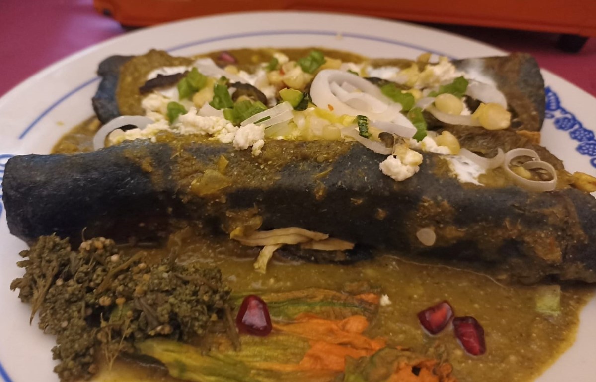 La alcaldía buscará romper un Récord Guinness por la enchilada más grande del mundo. | Leonardo Lugo