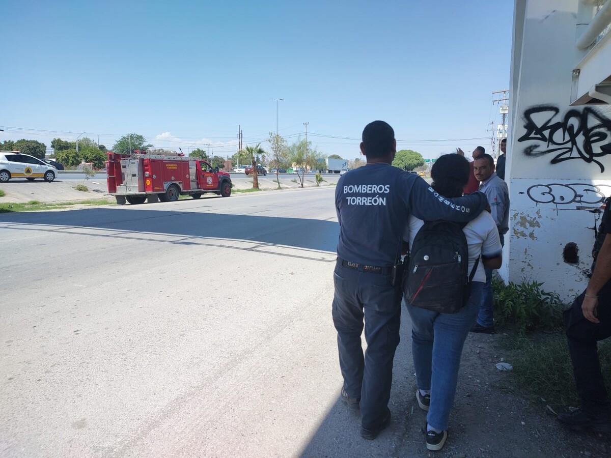 Bomberos rescatan a adolescente que intentó lanzarse de un puente | Notivox Digital