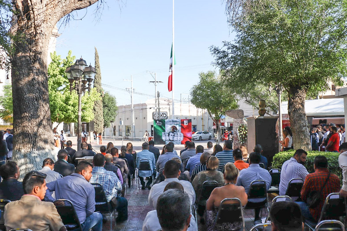 Realizan ceremonia de homenaje a Gesta de los Niños Héroes en Lerdo. | Especial