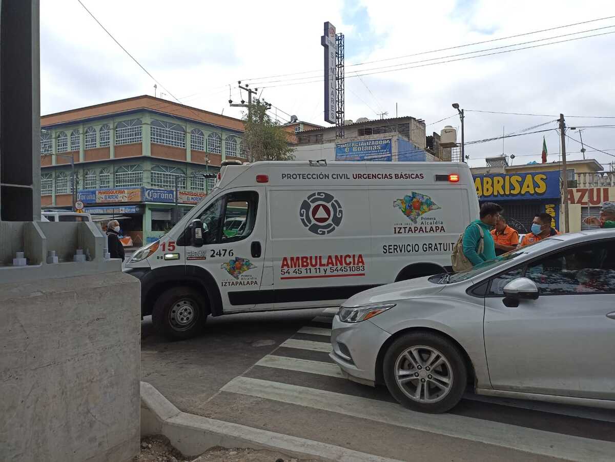 Cuerpos de emergencia llegaron al lugar del accidente en Iztapalapa | Enrique Luna