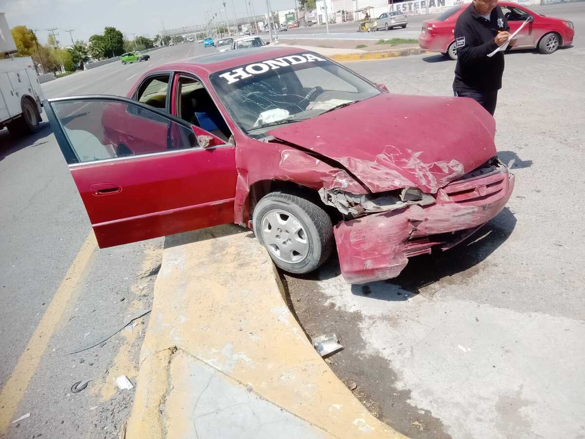 Una mujer y sus dos hijos menores resultaron con lesiones. (Notivox Digital)