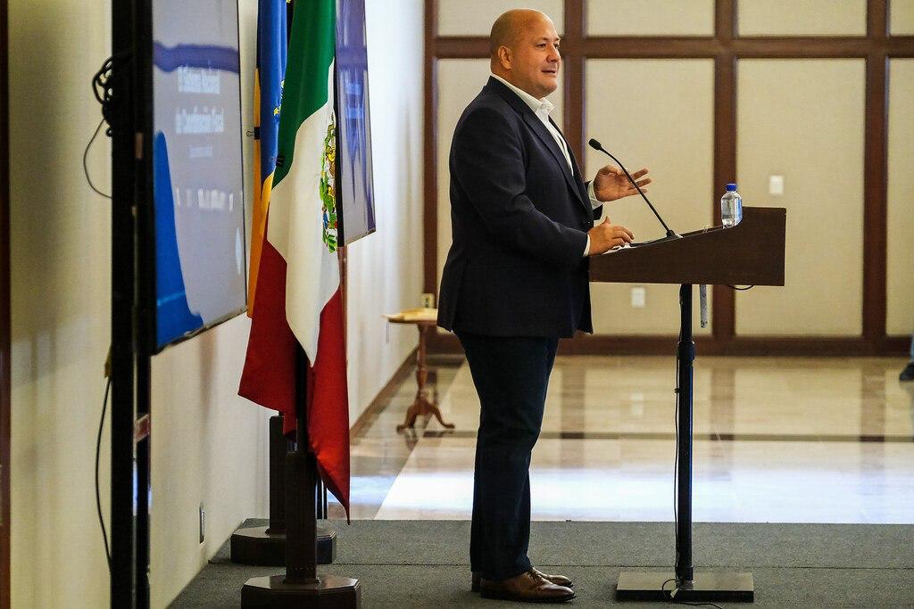 Enrique Alfaro instala mesas de trabajo que crearán la propuesta técnica para modificar pacto fiscal. (Cortesía)