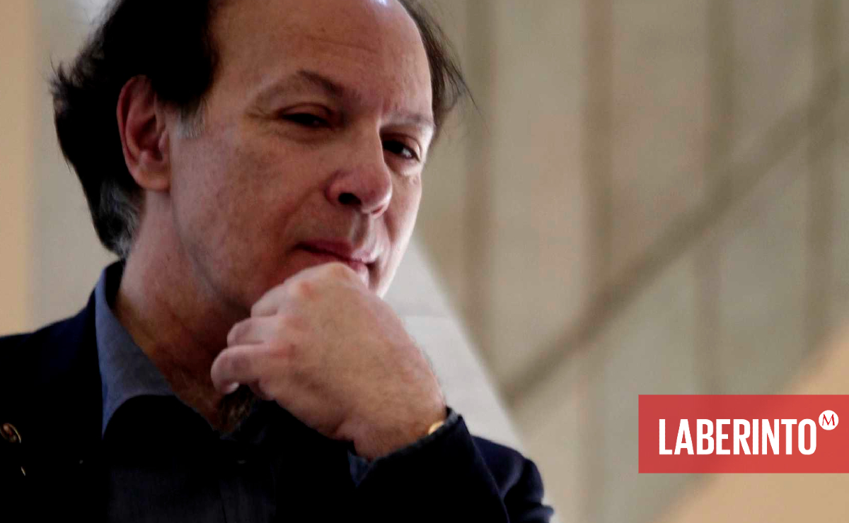 Javier Marías decía que el día que se descompusiera su máquina de escribir y no encontrara otra vintage, se retiraría. (Foto: Juan Carlos Rojas | Noti