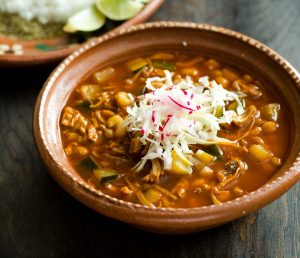 pozole rojo vegetariano