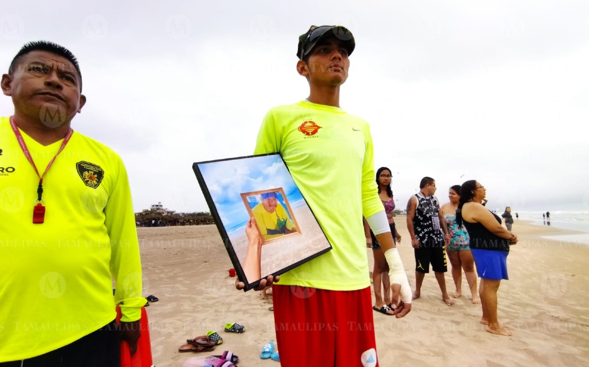 Salvaguardas de playa Miramar realizaron un homenaje póstumo a ex compañero