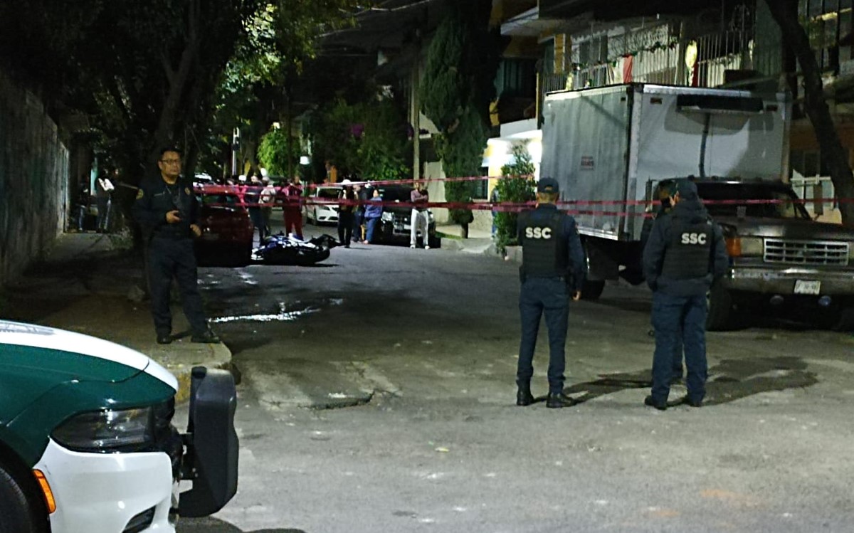 La motocicleta se accidentó en la colonia San Pedro Xalpa. | Enrique Luna