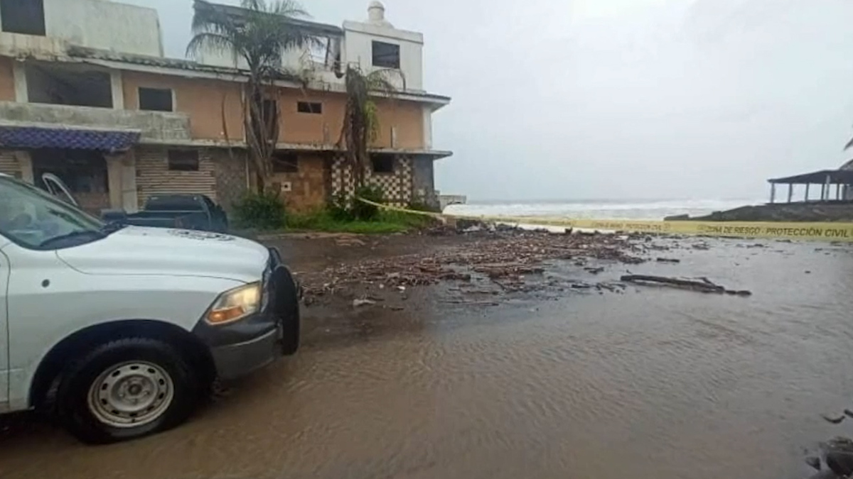 Cierran navegación en puerto de manzanillo por "Madeline"