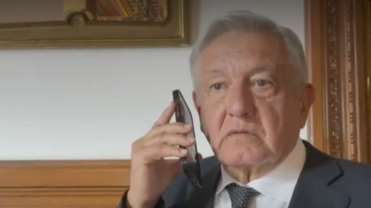 AMLO habla con el gobernador de Michoacán tras sismo