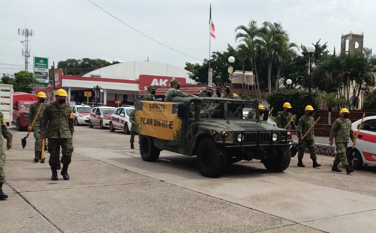 Marcha Ejército de Pueblo Viejo aplicación de plan DN-III en terremoto