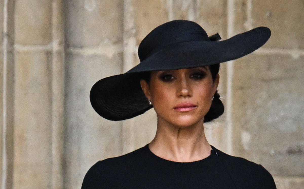 Meghan Markle y su homenaje a Isabel II en el funeral (AFP).