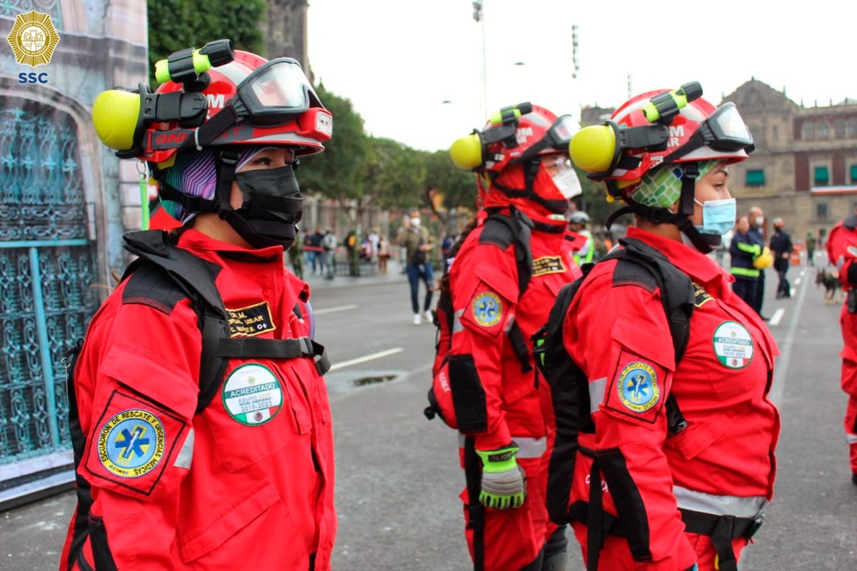Personal del ERUM  de la SSC participa en el Simulacro Nacional.