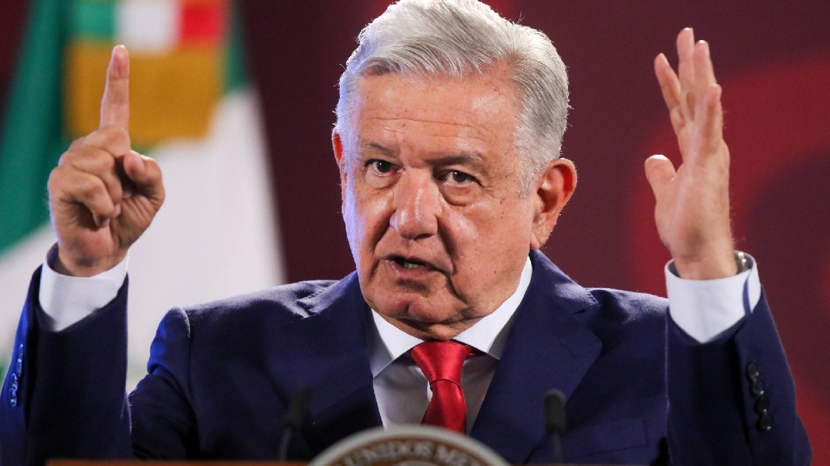AMLO felicita a Los Leones por su quinto Título en LMB