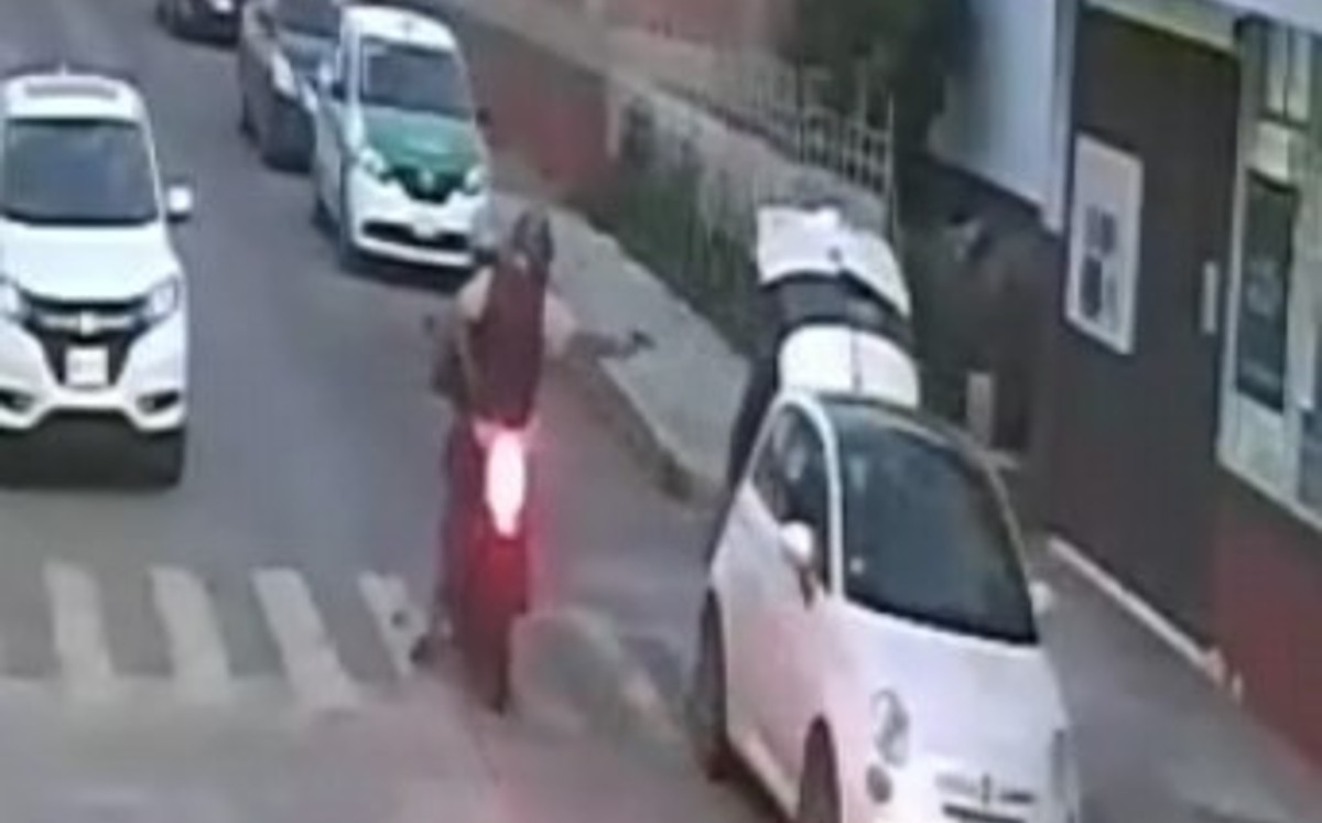 Asesinos de la directora del plantes iban en motociclista | Captura