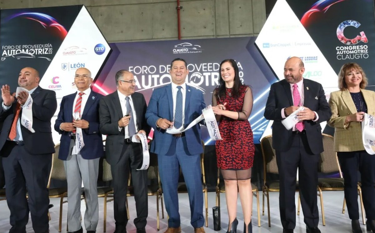 En Guanajuato inauguran noveno Congreso Automotriz Clau GTO / Especial