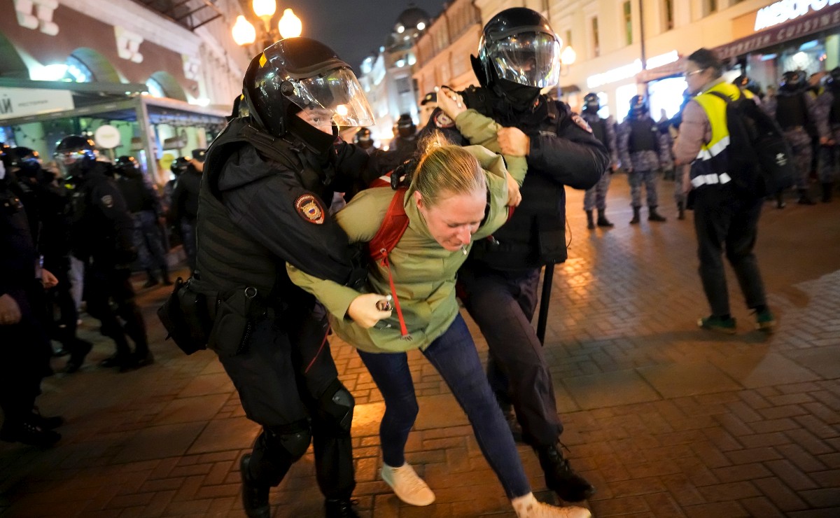 Las manifestaciones ocurrieron luego de las frases de Vladimir Putin en Rusia. | AP