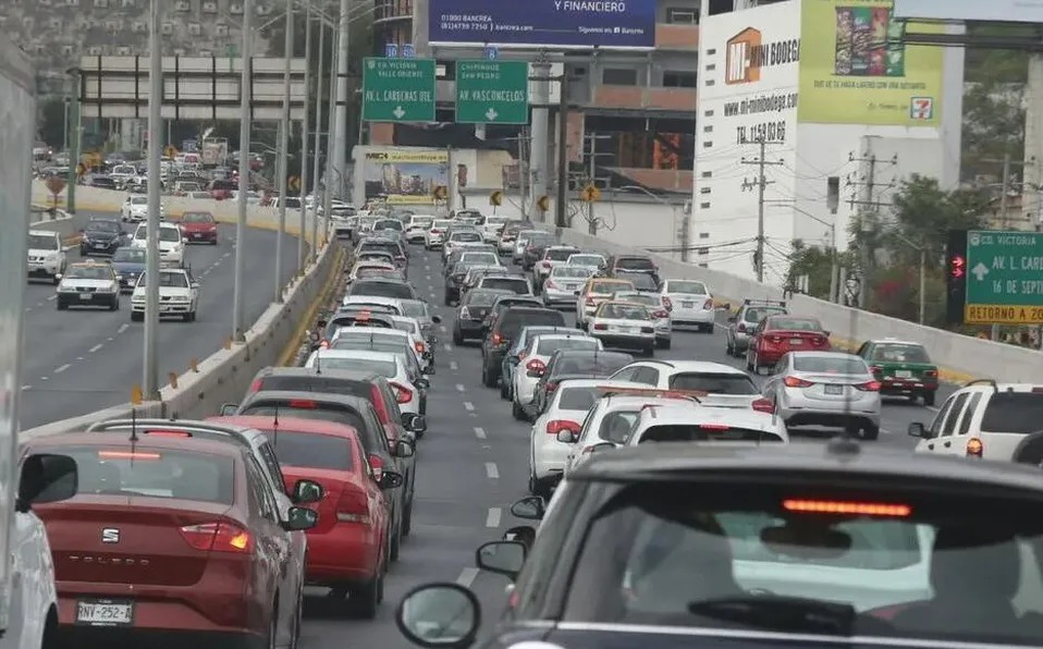 Los problemas de la metrópoli han empujado a algunos municipios a implementar dicha medida. Foto: Archivo