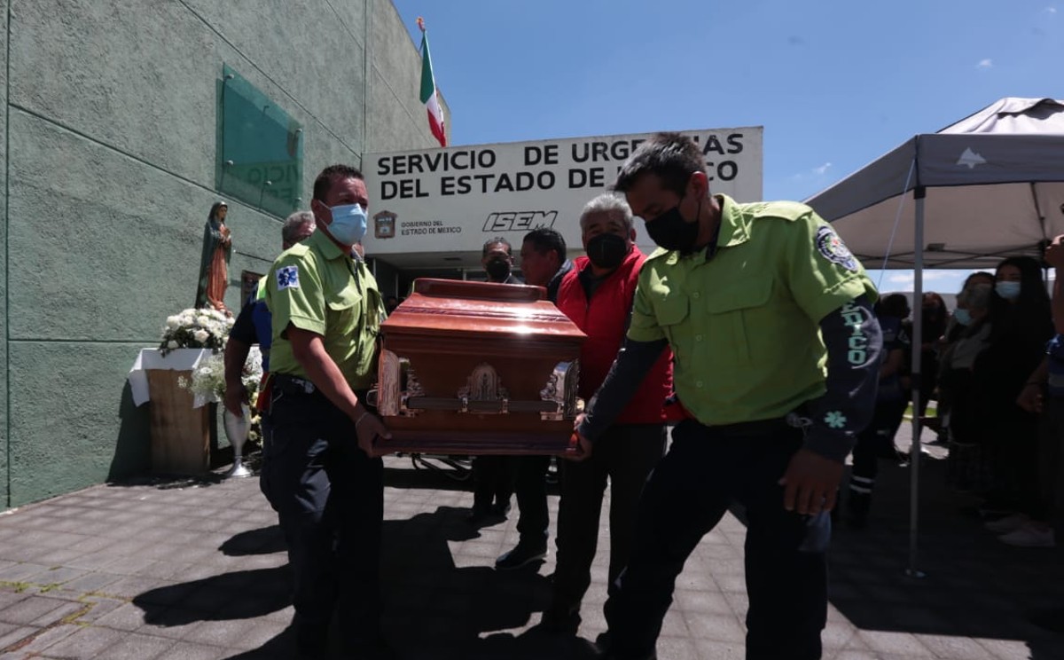 "Rinden homenaje a comandante de Atlacomulco" | Especial.